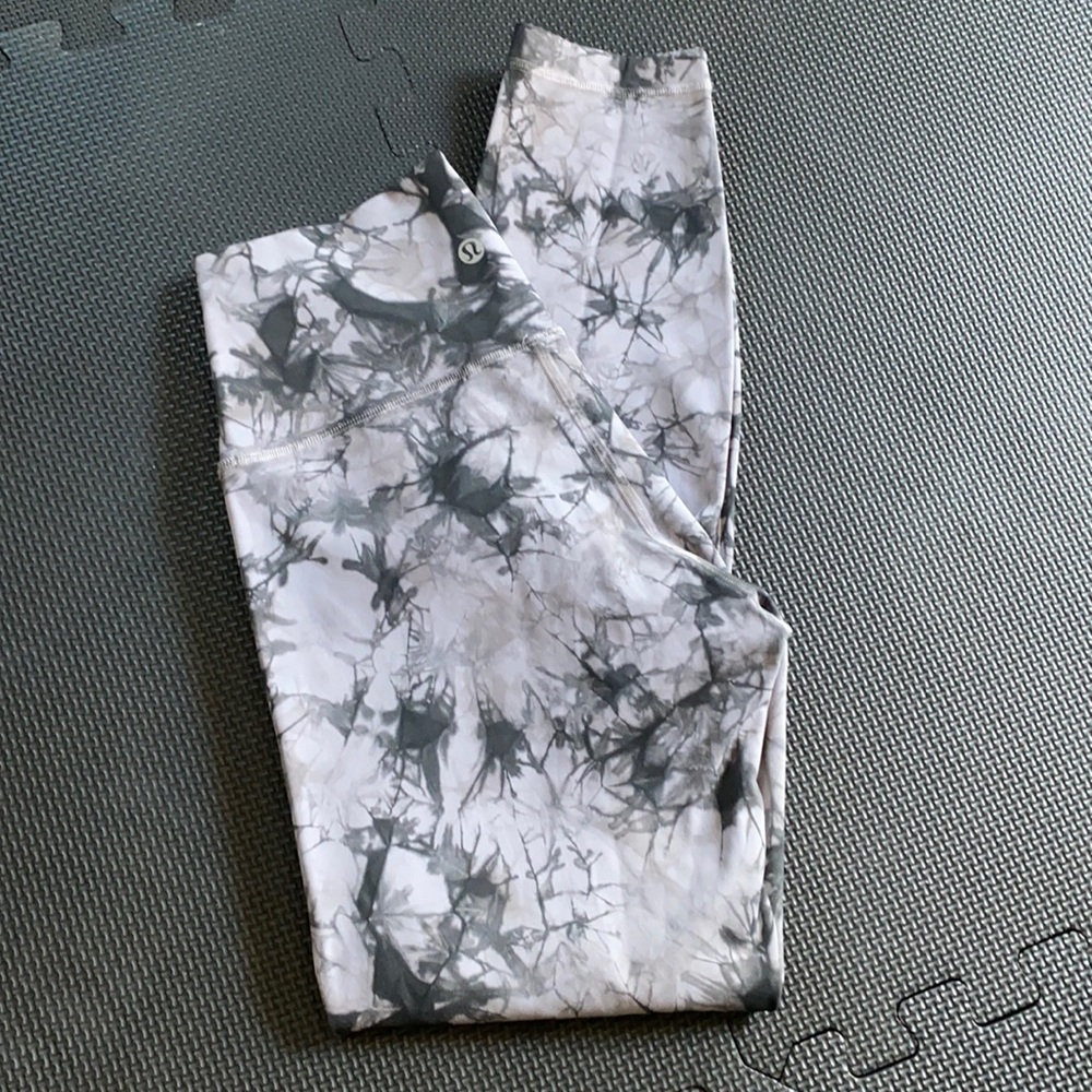 Lululemon leggings